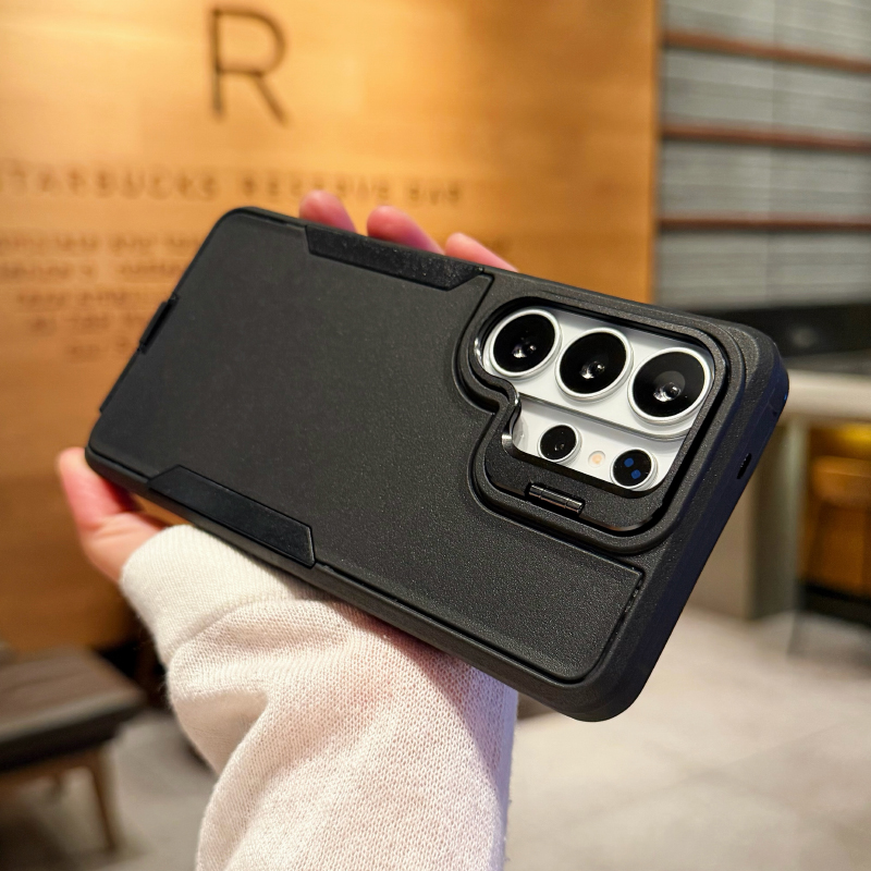 Custodia Protettiva 2-in-1 in  - Phone Cases H&M recensione e prezzo