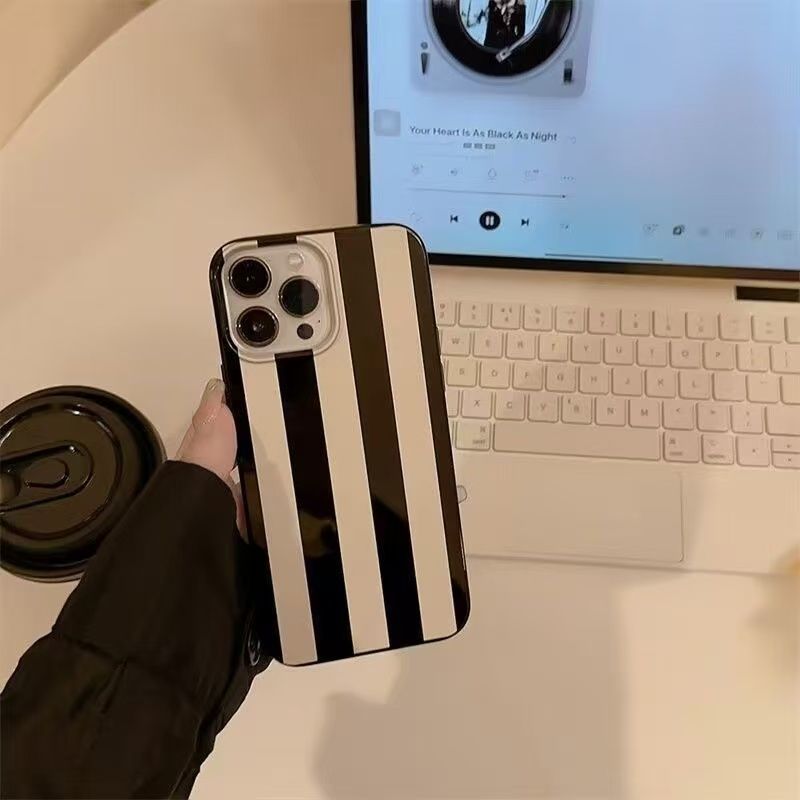 Cover per iPhone con design ar - Phone Cases Designer recensione e prezzo