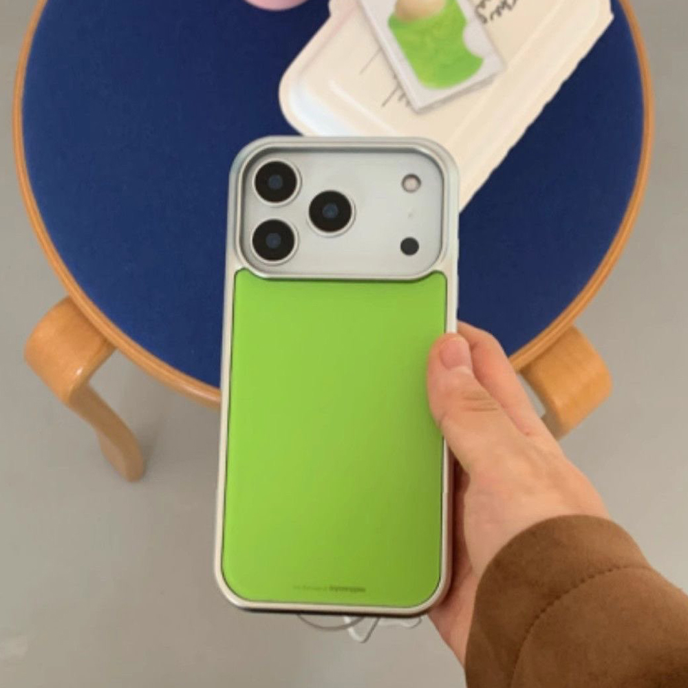 Custodia per telefono LALA in  - Phone Cases That Charge Your Phone recensione e prezzo