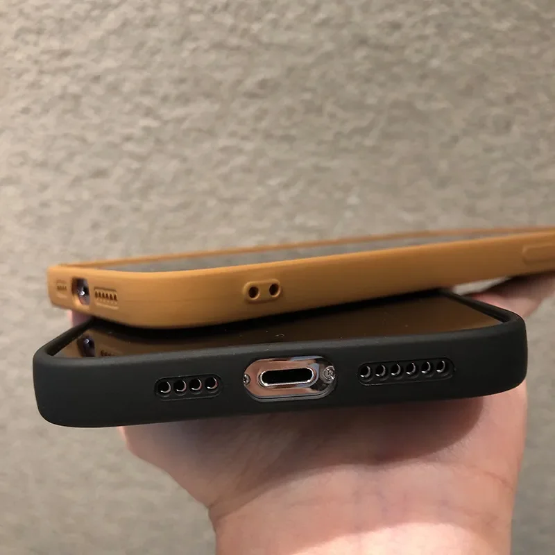 Custodia per telefono in silic - Phone Cases That Charge Your Phone recensione e prezzo