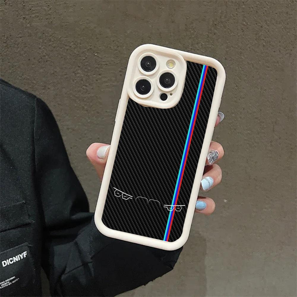 Cover posteriore opaca in carb - Phone Cases Otterbox recensione e prezzo